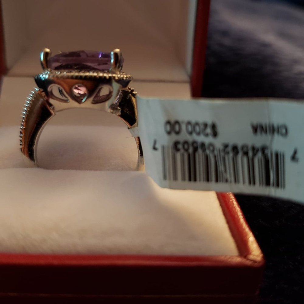 Amethyst (3/4 ct. t.w.) & Diamond Accent Ring- Size 6- With FREE SHIPPING! - Picture 11 of 16